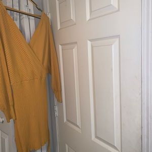 Long Sleeve V-Neck Maxi Dress